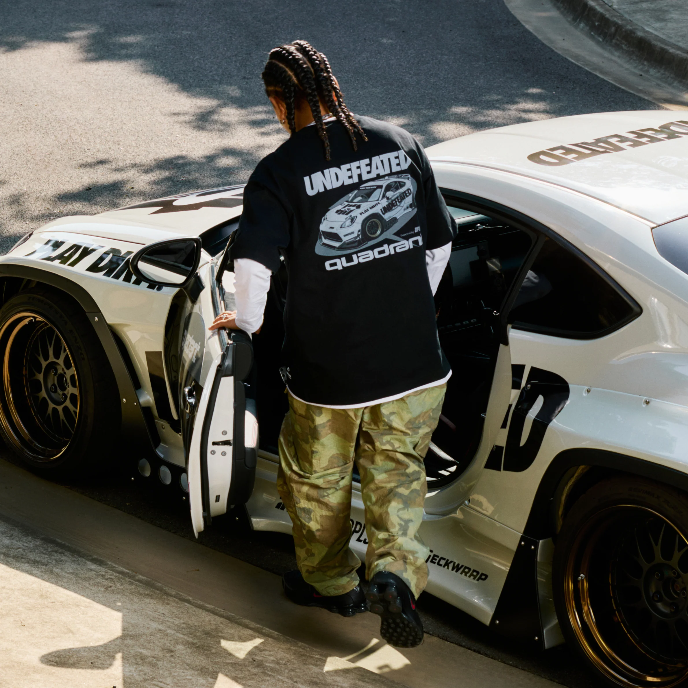 Quadrant x Undefeated T-Shirt Black - Image 4